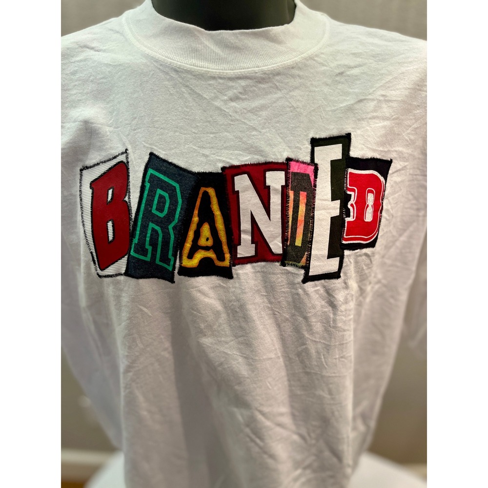 Who's Who Branded Graphic T-Shirt Mens XL White Excellent Patchwork Streetwear